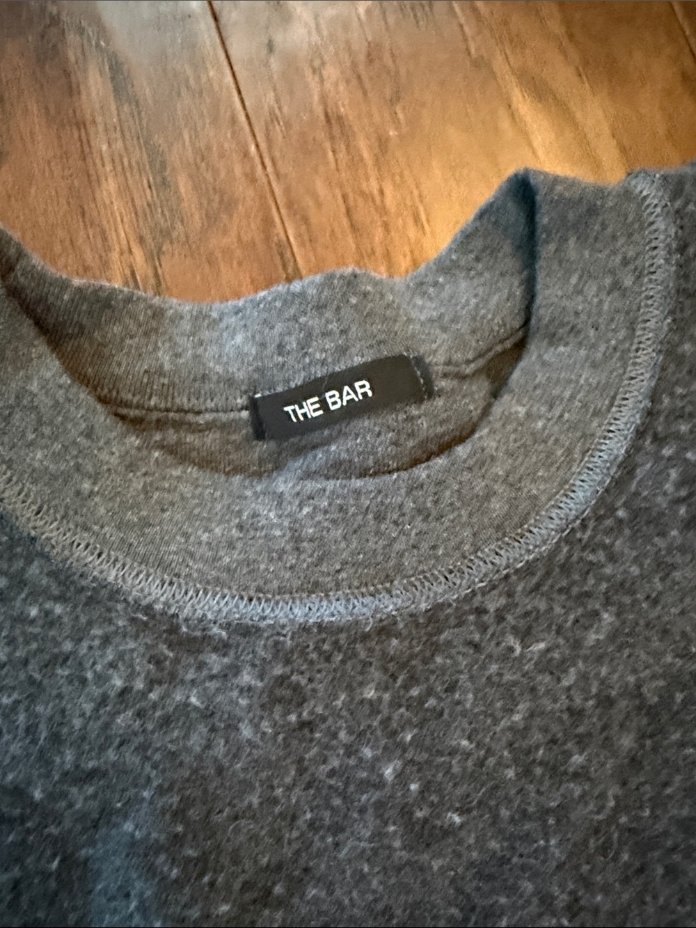 THE BAR Charcoal Gray reversible Crewneck - Picture 2 of 4